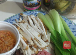 什锦烩豆腐的做法图解1