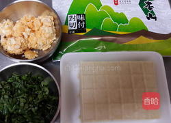 金沙豆腐海苔球的做法图解2