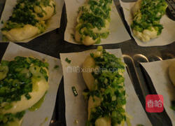 秒杀葱花面包的做法图解8