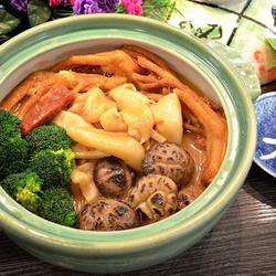 北菇花胶扣鹅掌的做法[图]