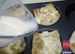 草莓吐司布丁的做法图解7