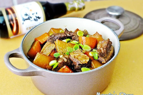 红烧萝卜牛腩