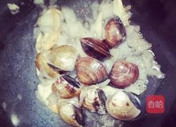 番茄蛤蜊意式汤面的做法图解4