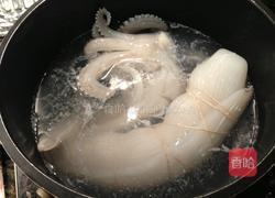 酱汁墨鱼片的做法图解3