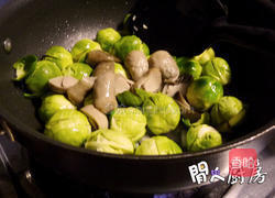 上汤甘蓝菜的做法图解6