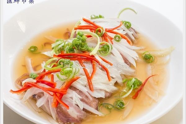 洋葱蒸墨鱼