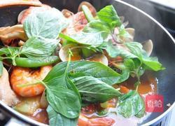 橄榄磨菇酱拌海味的做法图解5