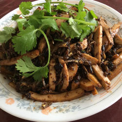 沙茶小鱼豆干的做法[图]