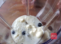 蓝莓Ｃ香草饮的做法图解5