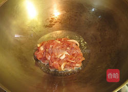 鲜蔬肉丝拌面的做法图解2