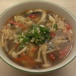 酸辣菇菇汤的做法[图]