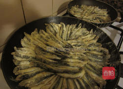 香煎鳀鱼的做法图解3