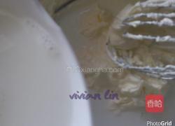 轻乳酪蛋糕的做法图解3