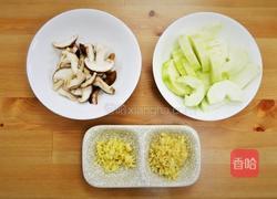 土锅蟹肉粥的做法图解1