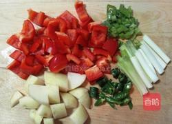 甜椒薯仔鸡翼的做法图解3