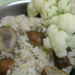 栗子鲜蔬炊饭的做法[图]