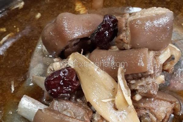 药炖羊肉