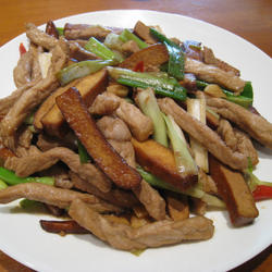 粉猪儿豆干炒肉丝的做法[图]