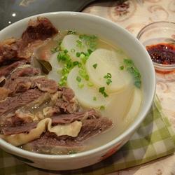 萝卜清汤牛腩的做法[图]
