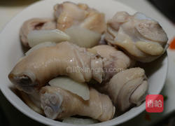 咖哩鸡腿拌面的做法图解2