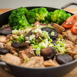 香菇鸡煲仔饭的做法[图]