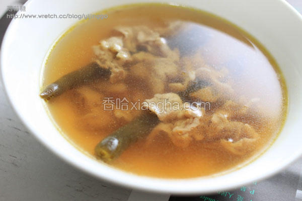 剥皮辣椒肉片汤