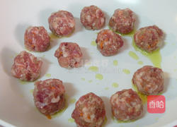 迷迭香丸子炖菜的做法图解5