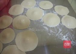 榨菜肉包的做法图解3