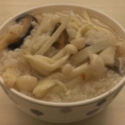 菇菇笋丝粥的做法[图]