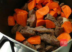 意式香草炖牛肉的做法图解4