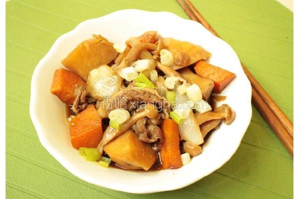 马铃薯菇菇炖肉