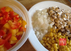 料黄饭镶灯笼椒的做法图解4