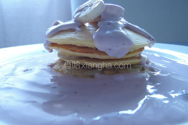 蓝莓酸奶香蕉松饼