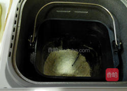 意式薄片披萨的做法图解2