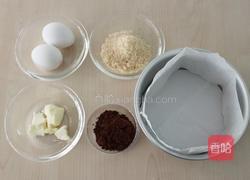 巧克力海绵蛋糕的做法图解1