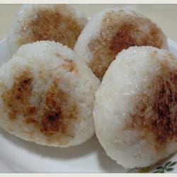 烤日式饭团的做法[图]