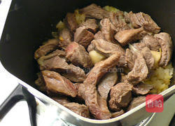 意式香草炖牛肉的做法图解3