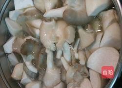 蒜头鸡菇菇汤的做法图解4