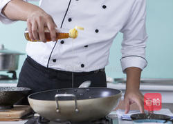 百菇海苔盖饭的做法图解3