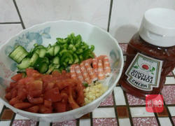 鲜虾蔬食茄汁炖饭的做法图解1