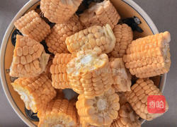 酱烧海苔玉米的做法图解1