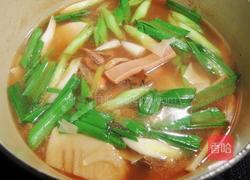 鱿鱼螺肉蒜汤的做法图解8