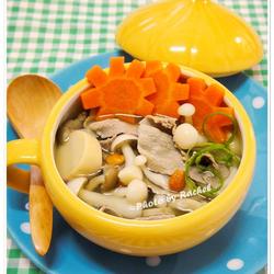 枸杞肉片鲜菇汤的做法[图]