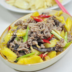 菠萝牛肉的做法[图]