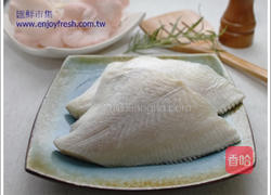 海鲜料理煎比目鱼的做法图解1