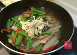 扁豆烩魔芋雪白菇的做法图解5