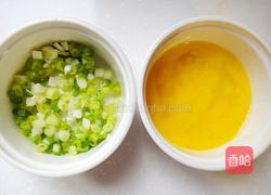 麻油鸡粥的做法图解1