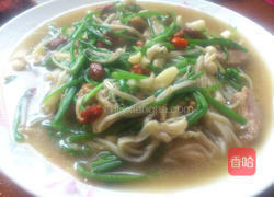 水莲炒针菇猪肉丝的做法图解3