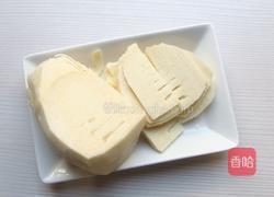 鱿鱼螺肉蒜汤的做法图解2