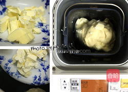 海苔肉松心面包的做法图解3